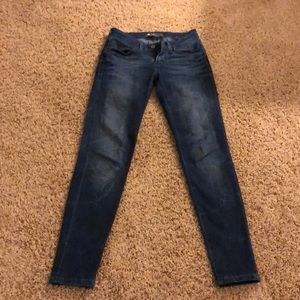 Levi’s skinny jeans/Jeggins
